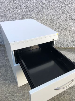 Cajonera Haworth con llave