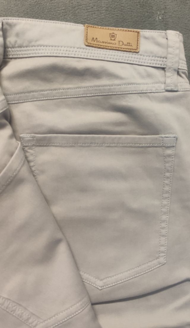 Pantalón chino