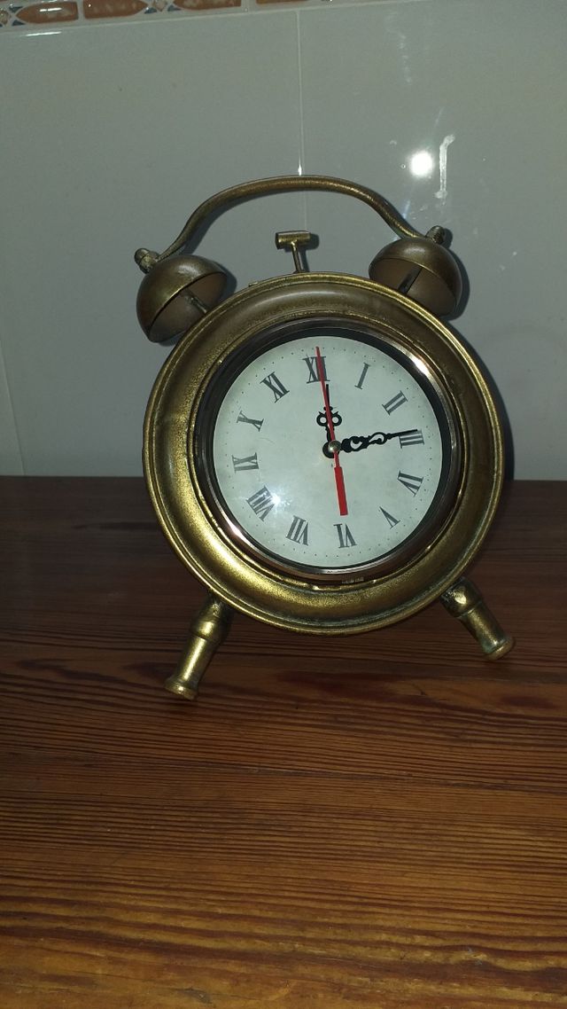 RELOJ RETRO BRONCEADO