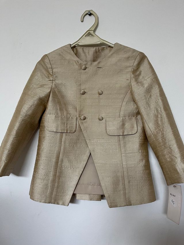 Abrigo niña liquidacion tallas 2 y 3