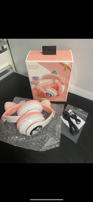 Nuovi auricolari wireless Bluetooth RGB 