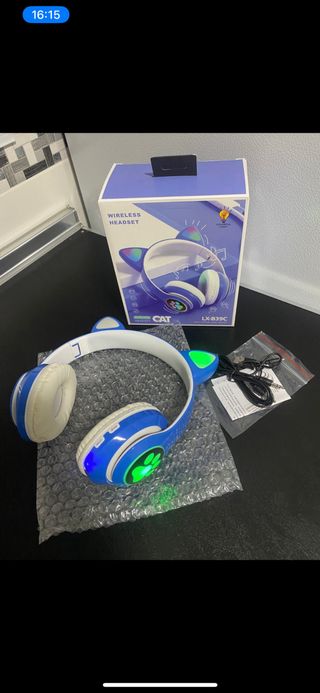 Nuovi auricolari wireless Bluetooth RGB 