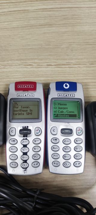 Dos teléfonos Alcatel OT511 por 20€