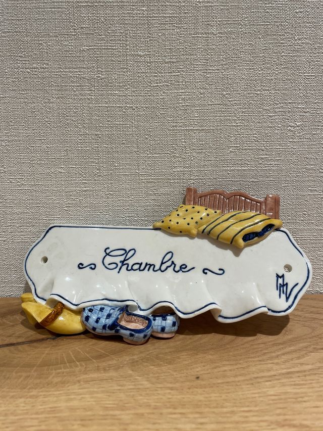 Placa decorativa para puertas. Chambre.