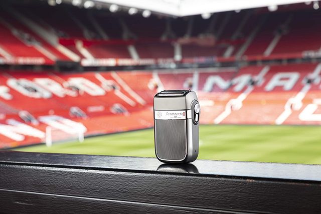 Afeitadora Remington HF9050