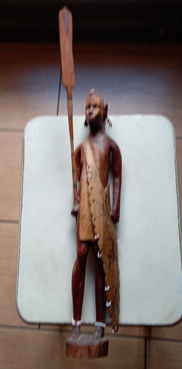 statua somalia artigianale