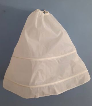 Vestido Primera Comunión con cancán