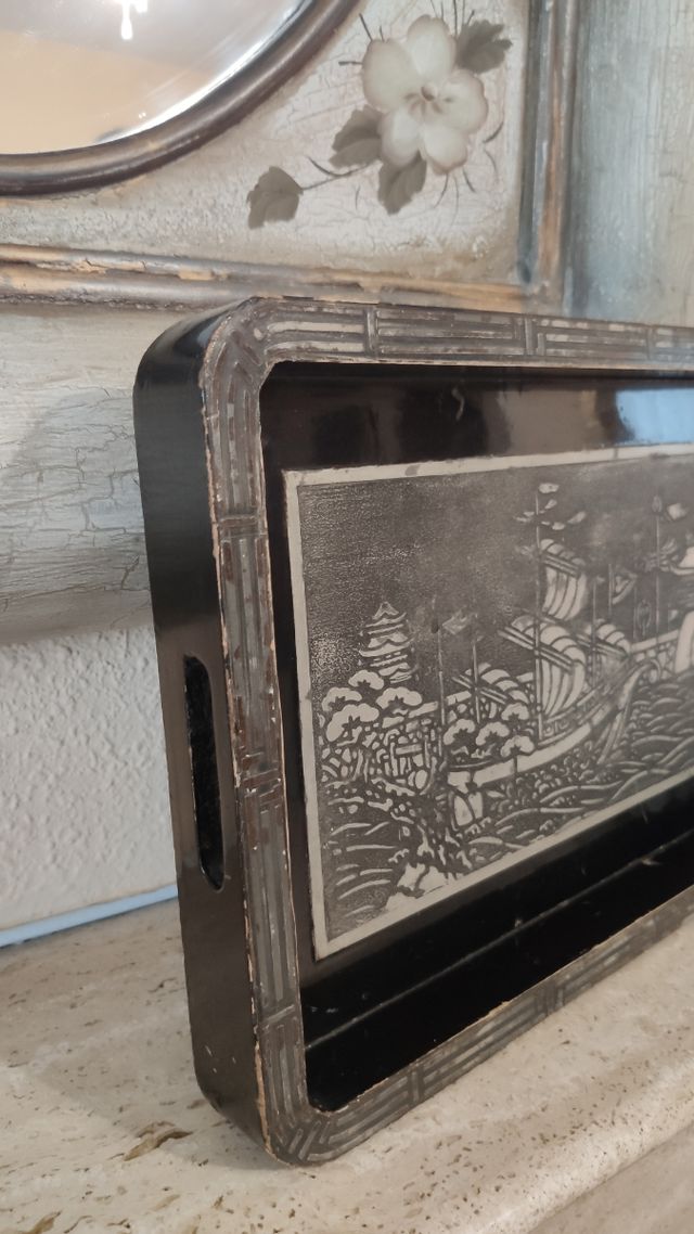 ANTIGUA BANDEJA JAPONESA MADERA LACADA