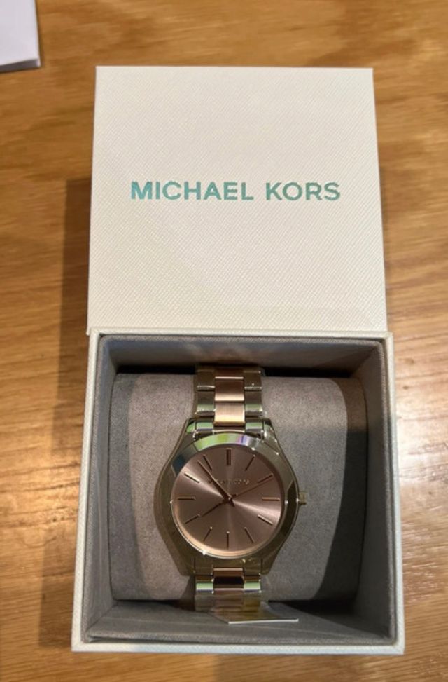 Relógio Michael Kors Novo