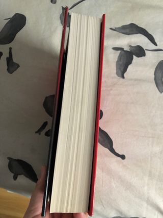 Libro Reina Roja de Juan Gómez Jurado