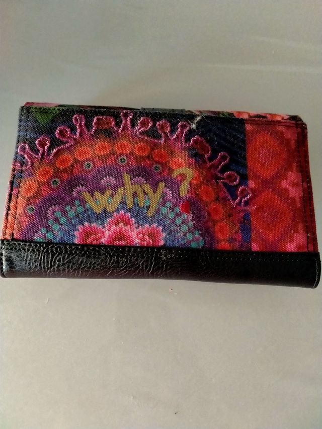 Desigual monedero
