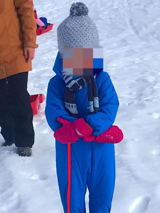 Buzo de nieve NUEVO talla 2 años (altura 83-90cm)