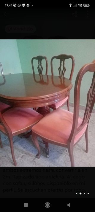 MESA DE COMEDOR Y SILLAS