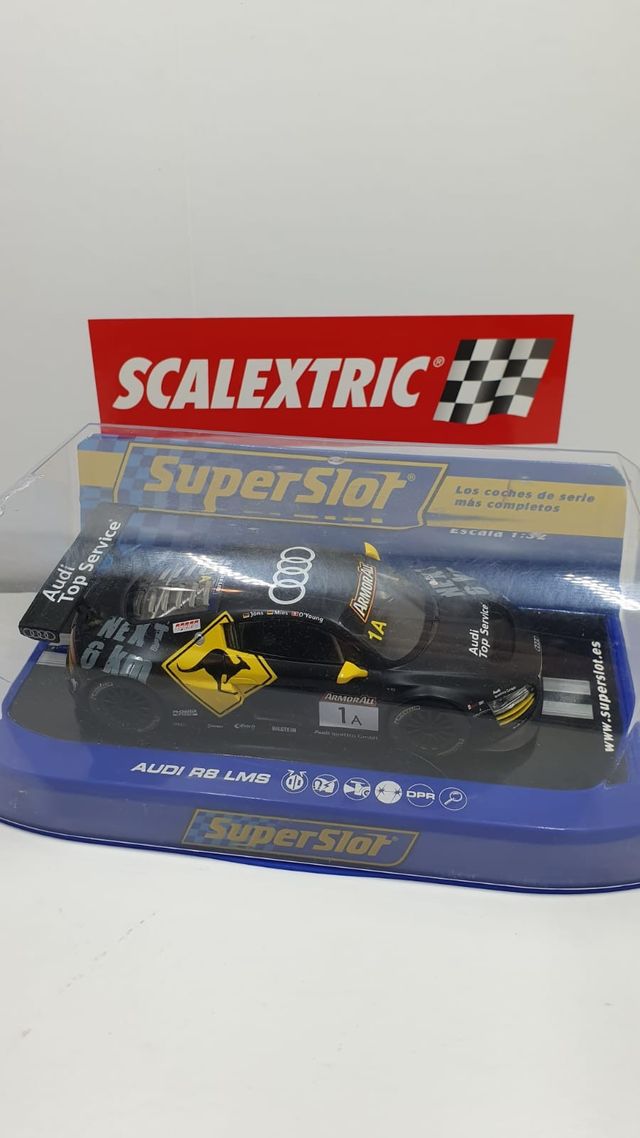 Scalextric audi r8 superslot