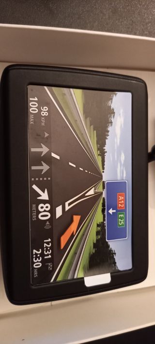 GPS TOMTOM modelo Start 20