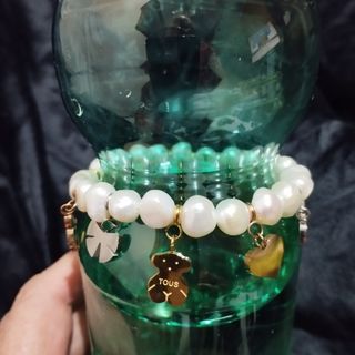 Pulsera Perlas Naturales y diges de acero