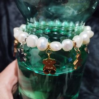 Pulsera Perlas Naturales y diges de acero