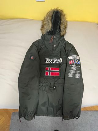 ABRIGO DE NORWAY VERDE