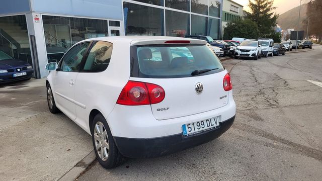 Volkswagen Golf 2005 2.0 FSI Automatico