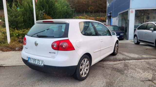Volkswagen Golf 2005 2.0 FSI Automatico