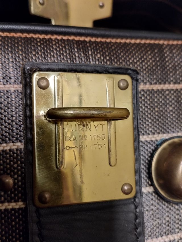 valigia porta abiti da viaggio vintage