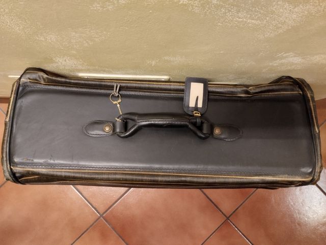 valigia porta abiti da viaggio vintage