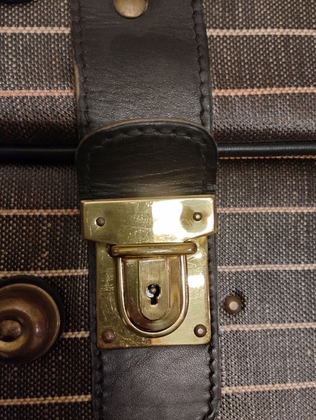 valigia porta abiti da viaggio vintage