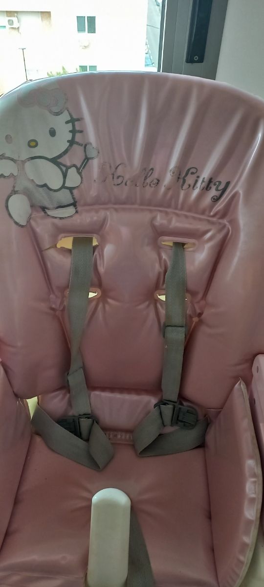 trona hello kitty como nueva .