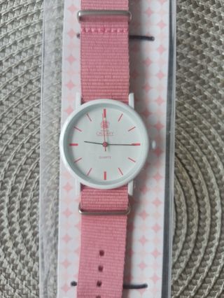Reloj rosa
