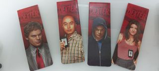 Nº 116.- Pulseras, imanes, peluche y colgante