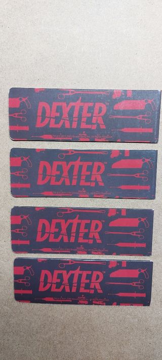 Nº 116.- Pulseras, imanes, peluche y colgante