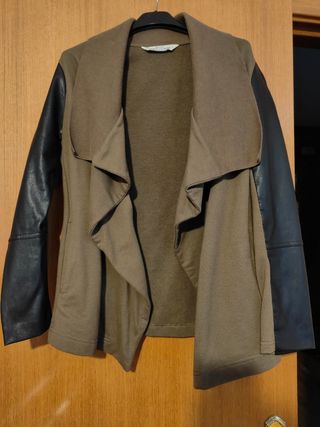 chaqueta Bershka talla S