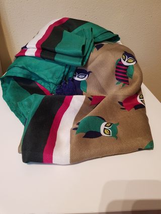 Pañuelo, fular de chica de Dayaday