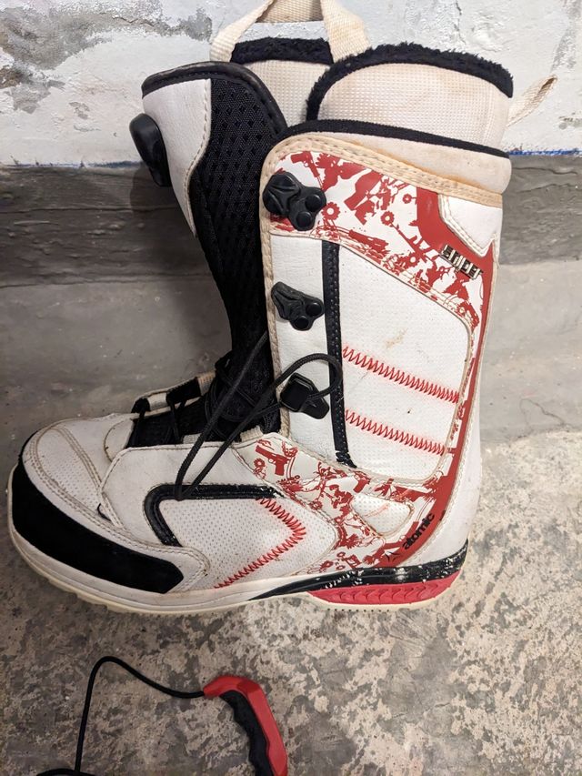 Botas snow atomic talla 26