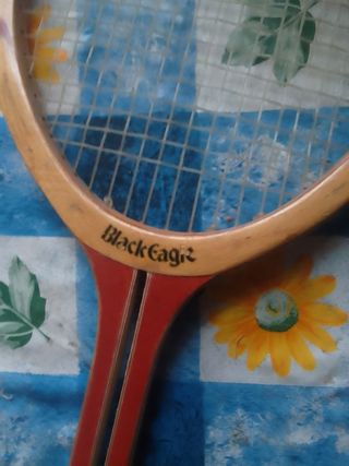 raqueta black igel