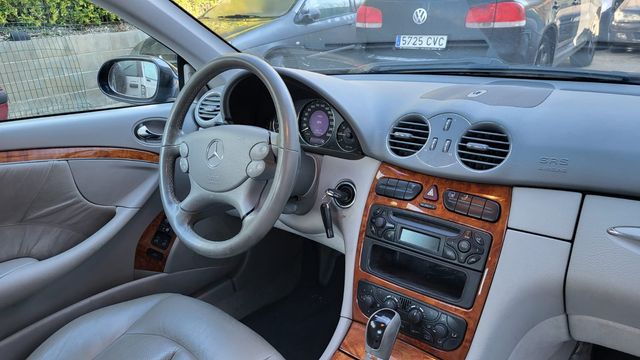 Mercedes-Benz CLK 2004 Automatico 218 cv