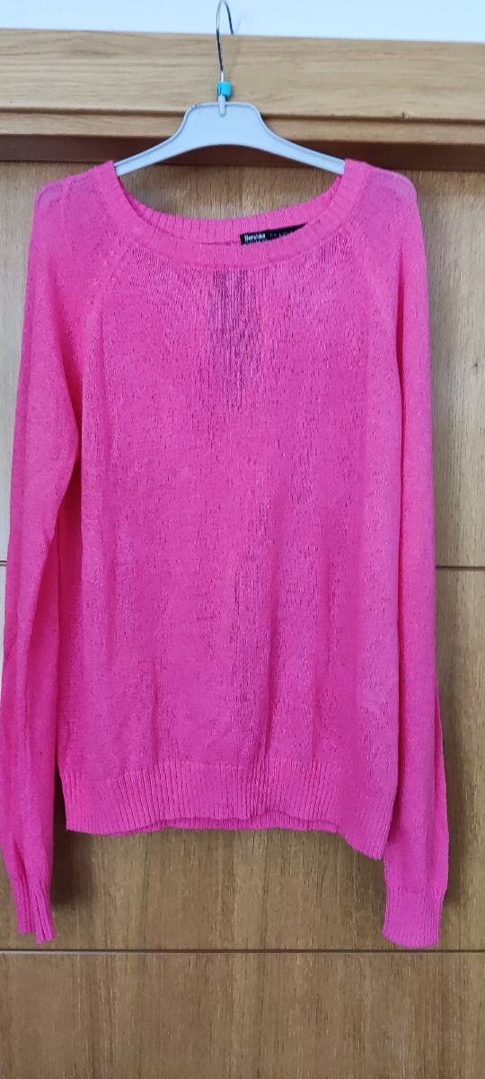 jersey Bershka color rosa salmón