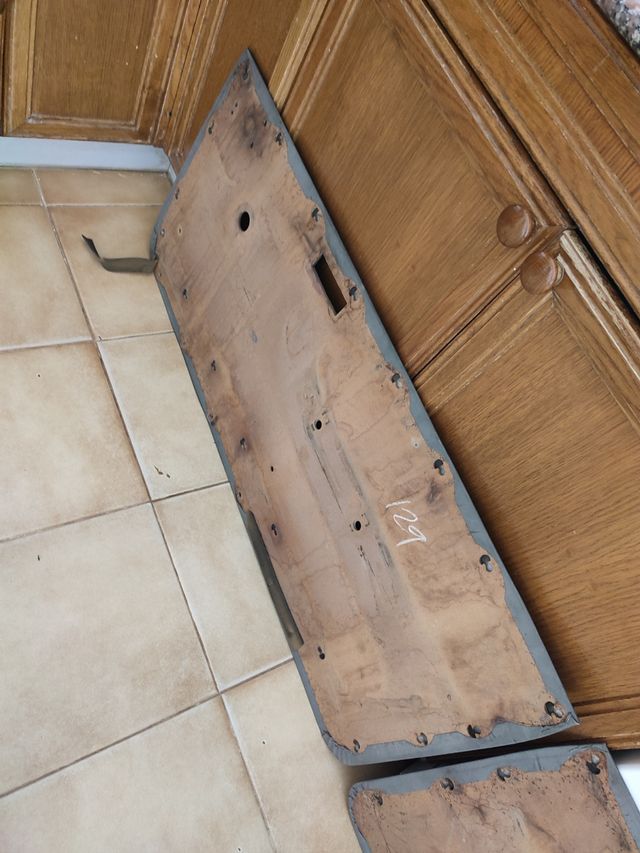 paneles Ford Fiesta mk1