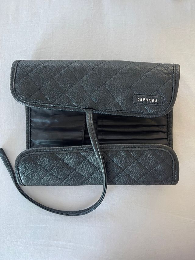 Estuche de brochas  negro cuero