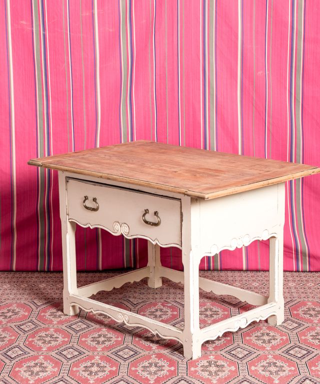 Antigua La Encinilla Side tavolo