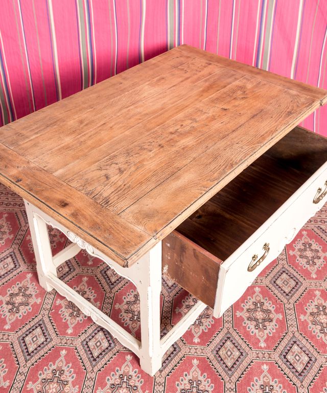 Antigua La Encinilla Side tavolo