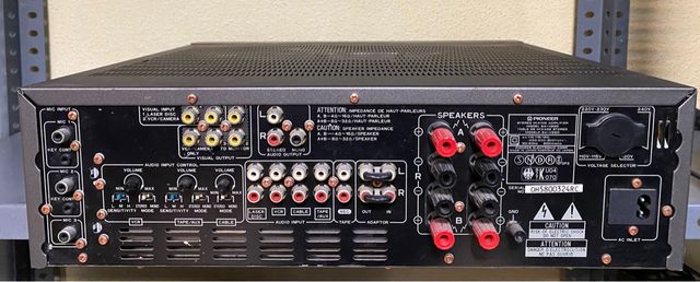 Amplificador y Mezclador Pioneer SA V220