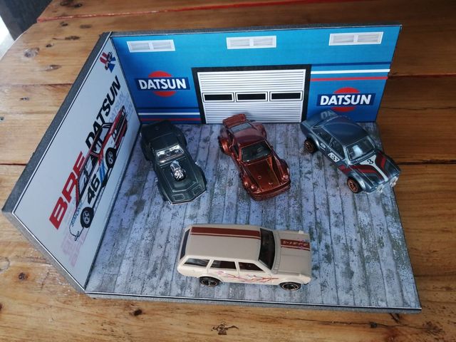 diorama Datsun