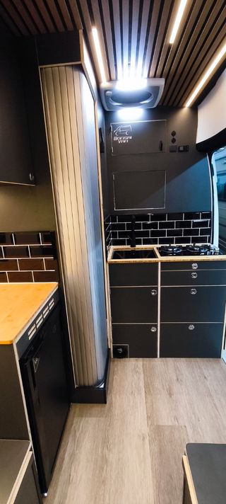 Quieres camperizar tu propia furgo? puedo ayudarte!