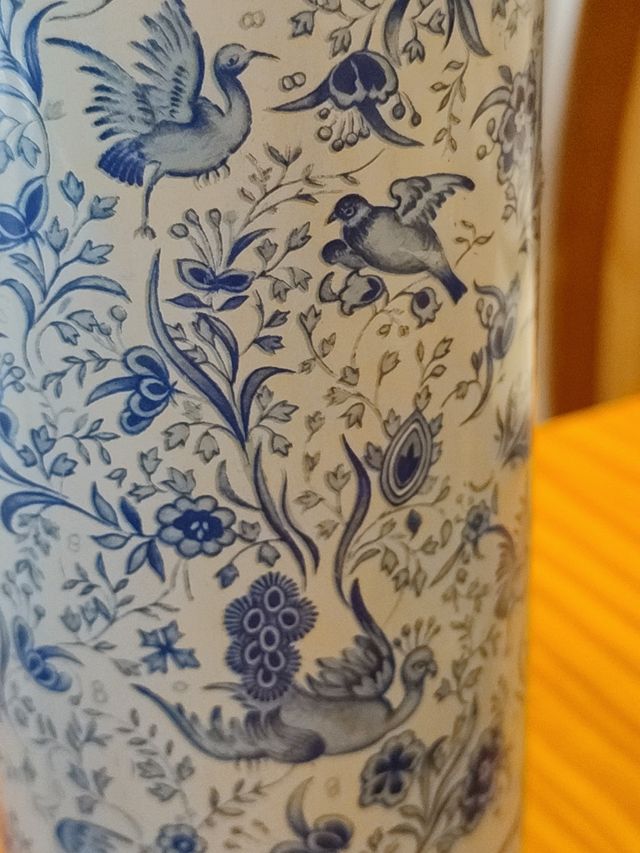 Lata ELITE (Pajaros) Inglesa.