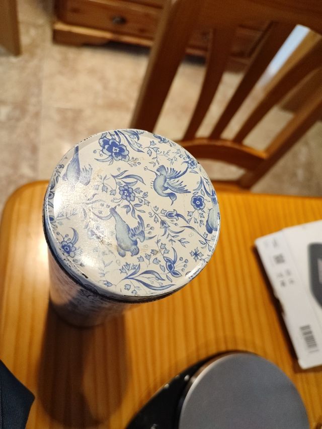 Lata ELITE (Pajaros) Inglesa.