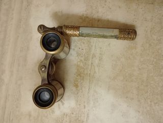 Binoculares prismáticos antiguos