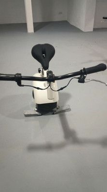 Monociclo blanco eléctrico