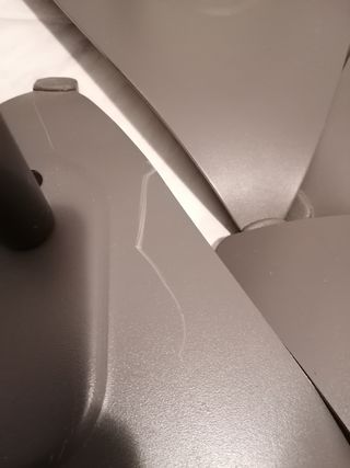 Home Cinema Philips5.1 con soportes para altavoces