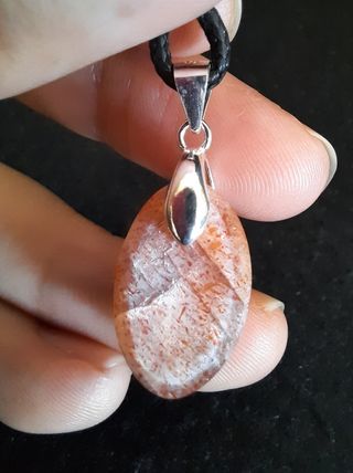 Colgante de Piedra Sol y Plata de Ley.